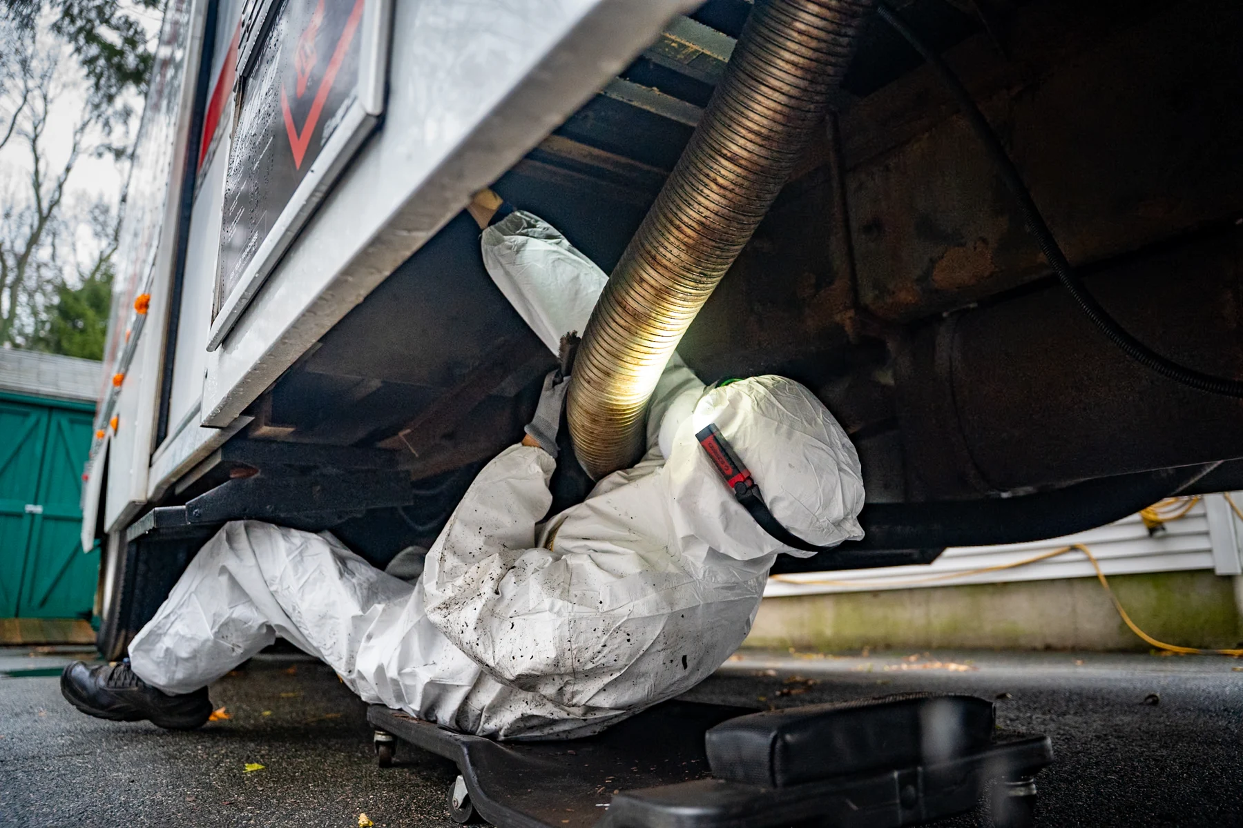 UnderCover Undercoaters &middot; Preparing a commercial vehicle